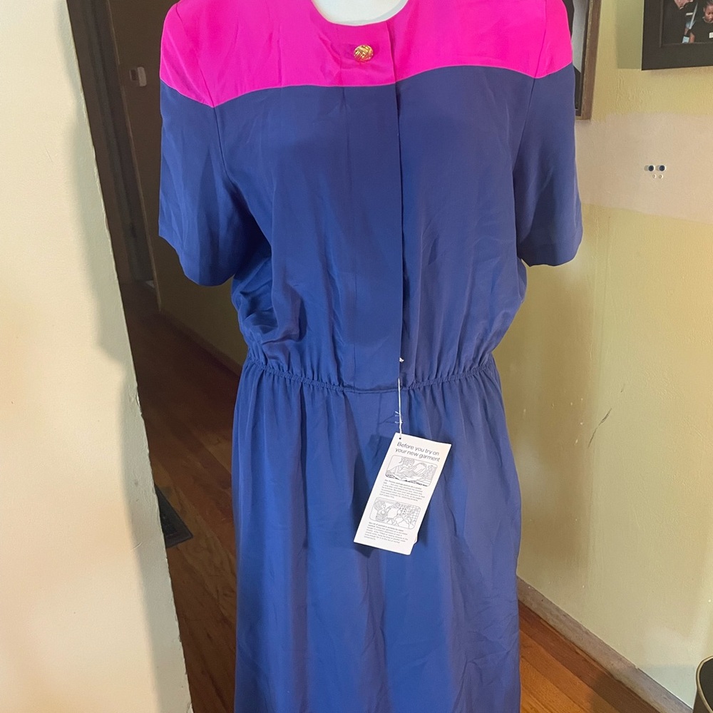 NWT Vintage Silk  Colorblock Pink and Blue Midi Dress with Short Sleeves